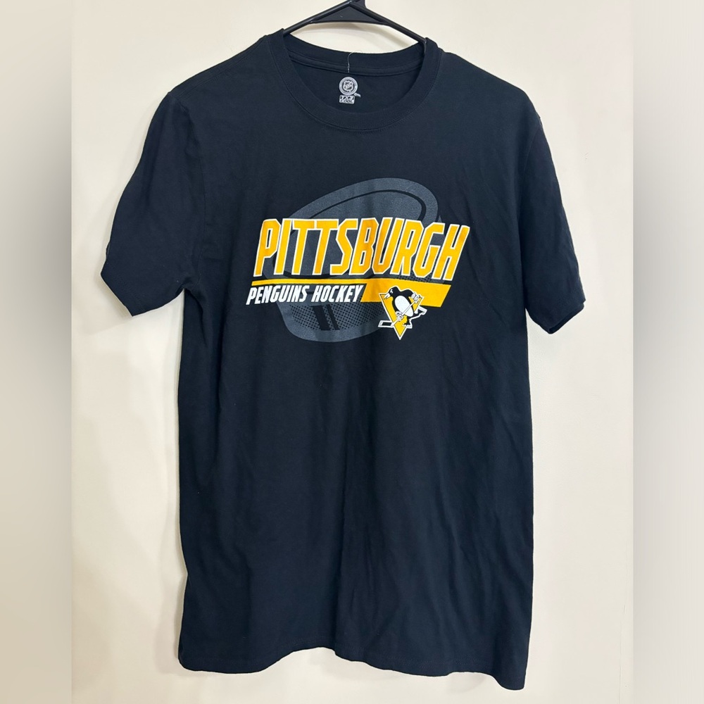 NHL Pittsburg Penguins Hockey Shirt
